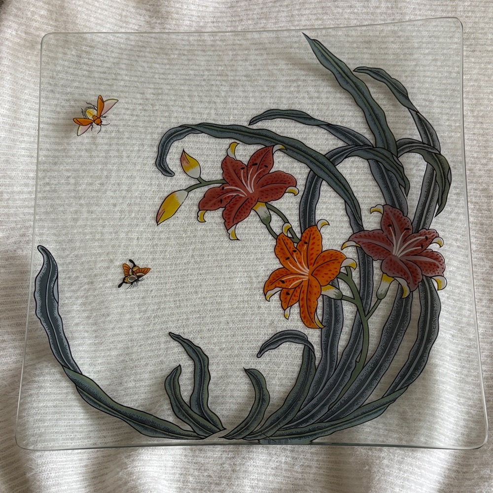 Vintage Dorothy Thorpe “Spring Butterfly” serving tray